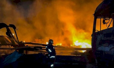 Rusya Ukrayna savaşı şiddetlendi: Limanı havaya uçurdular!