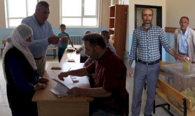 Bitlis'te 1357 nüfuslu köy referanduma gitti