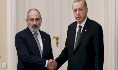 Erdoğan, Ermenistan Başbakanı Paşinyan ile görüştü