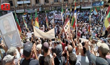 Suriye yine karıştı: Protestolarda ateş açıldı