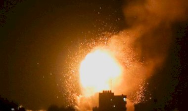 İsrail Gazze'de Hamas'a ait mevziye hava saldırısı düzenledi