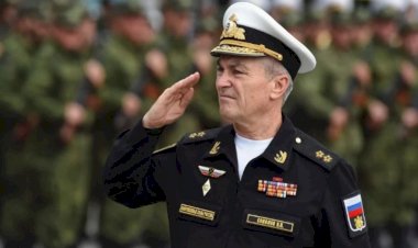 Ukrayna: Rusya'nın Karadeniz Filo Komutanı Sokolov öldürüldü