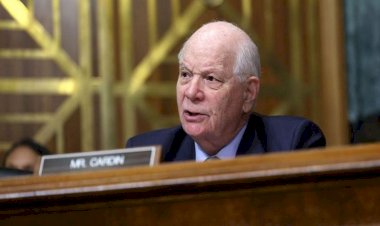 ABD Senatosu Dış İlişkiler Komitesi'nin yeni başkanından Türkiye'ye F-16 satışı açıklaması