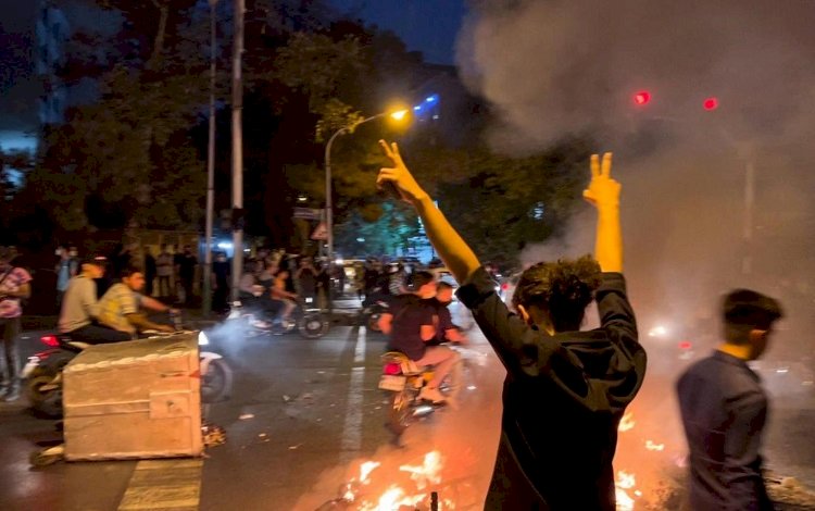 İran, Emini'nin ölüm yıl dönümü öncesi Kürt kentlerine yoğun güvenlik gücü konuşlandırıldı