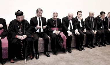 Mesrur Barzani Hemdaniye faciasında hayatını kaybedenlerin taziyesine katıldı