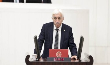 YSP’li Cengiz Çandar’dan Meclis’te 'Selahattin Demirtaş' mesajı