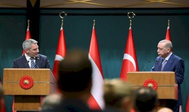 Erdoğan’dan ABD’ye tepki: Suriye’de üslerinizin ne işi var?