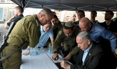 İsrail Savunma Bakanı: Tam taarruza geçiyoruz