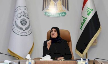 Irak Maliye Bakanlığı'ndan skandal talimat: Kadınların giysi ve makyajına müdahale edildi