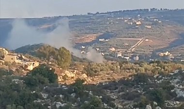 İsrail ordusu Lübnan'a topçu saldırısı düzenliyor