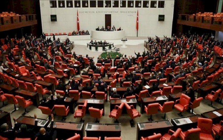Irak ve Suriye tezkeresi TBMM’de