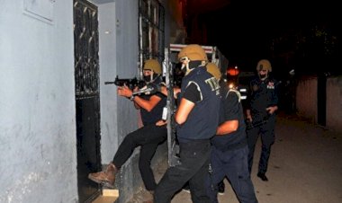 Bingöl'de ev baskınları:18 kişi gözaltına alındı