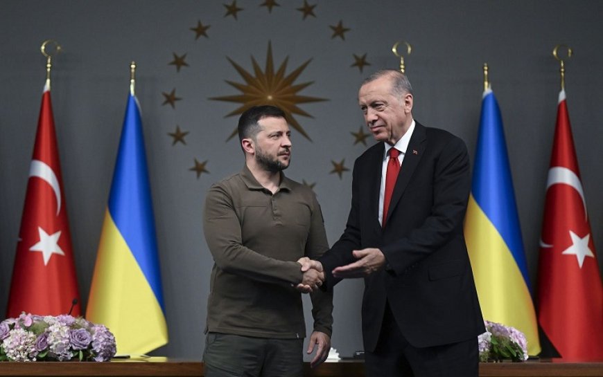 Erdoğan, Zelenskiy ile görüştü: Barış görüşmelerine ev sahipliği yapmaya hazırız