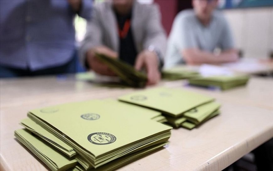 Bir parti yerel seçimlerden çekildi!