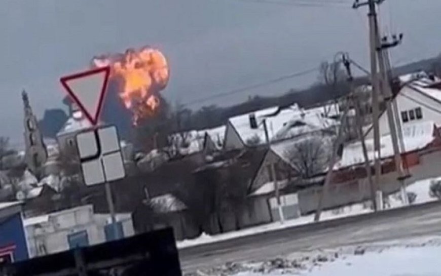 Ukraynalı esirleri taşıyan Rus uçağı düştü