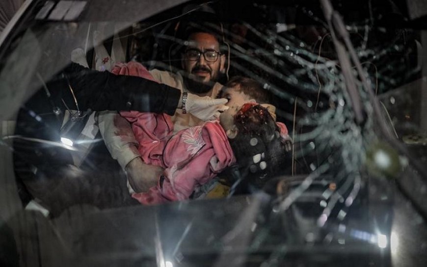 İsrail Refah'ı vurdu, 100'den fazla ölü var