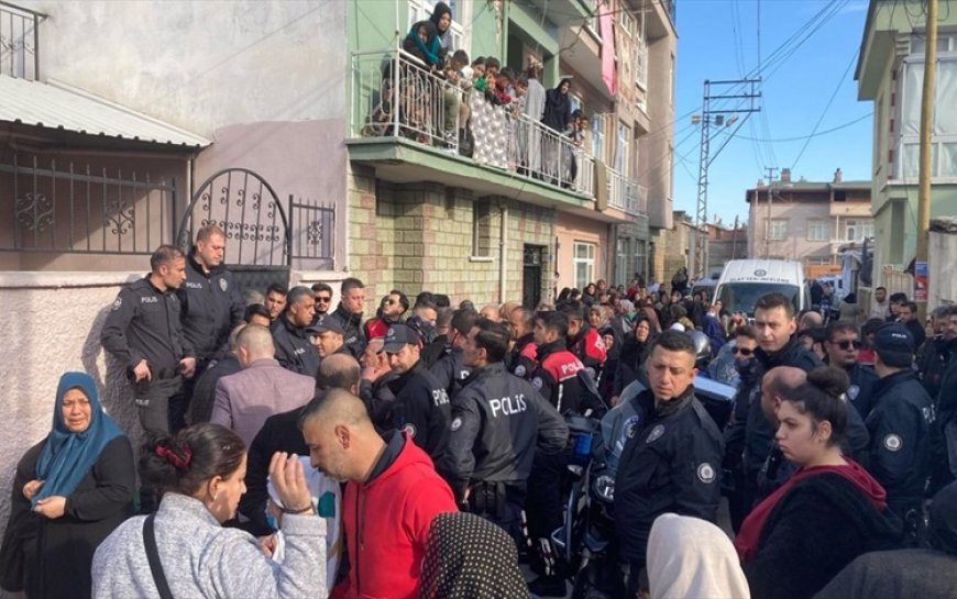 9 yaşındaki çocuk amcasını öldürdü