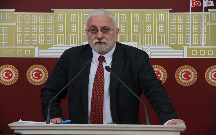 Saruhan Oluç, Özgür Özel’e cevap verdi: Özgür Özel en kibar tabirle tutarsız'