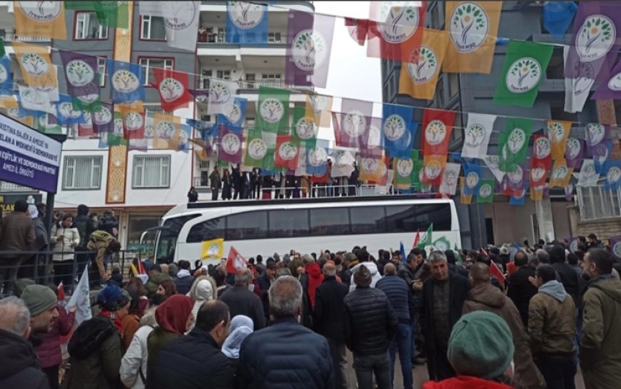 Reuters analizi: 'Kürt seçmenler ikilemle karşı karşıya'