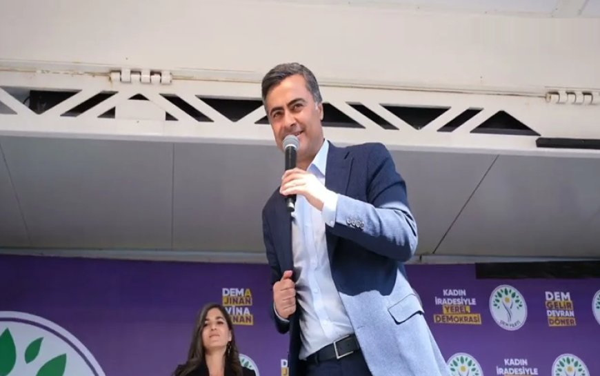 İsmail Saymaz’dan ‘Abdullah Zeydan’ tepkisi: O ki, engel vardı, YSK neden izin verdi?