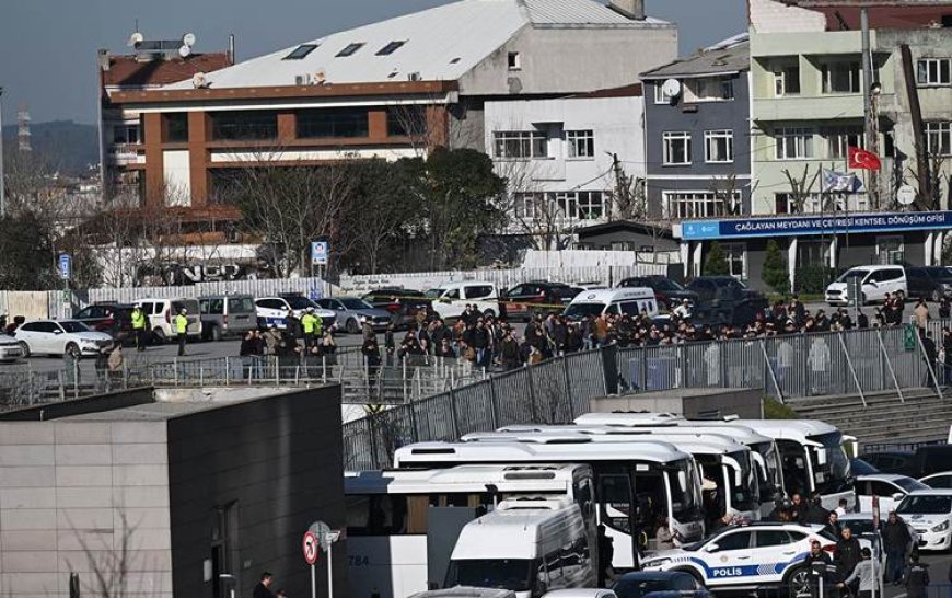 İstanbul Adliyesi önünde polise silahlı saldırı: 3 kişi öldü, 5 kişi yaralandı