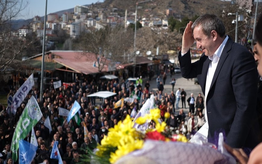 Bakırhan : Tunceli tabelasını yeniden Dersim yapacağız