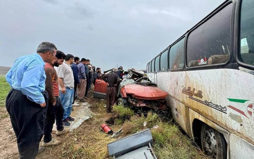 Mahabad'da feci kaza: 4 ölü, 8 yaralı