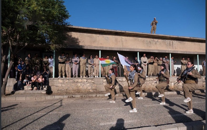 Rojhılat Peşmergeleri 'silahları alınarak' yeni kampa yerleştirildi