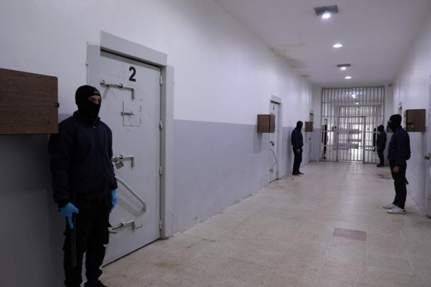 Suriye’deki IŞİD kampları: 'Batı'nın unuttuğu hapishanelerde tehlike büyüyor'