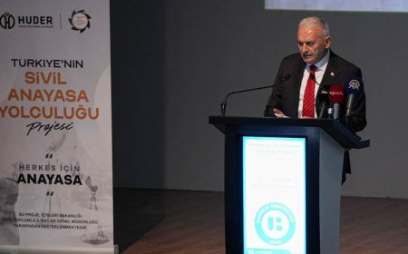 Binali Yıldırım: Anayasada vatandaşlık tanımı güncellenebilir