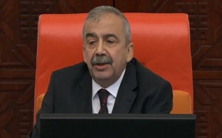 Sırrı Süreyya Önder'in sağlık durumu ile ilgili yeni gelişme