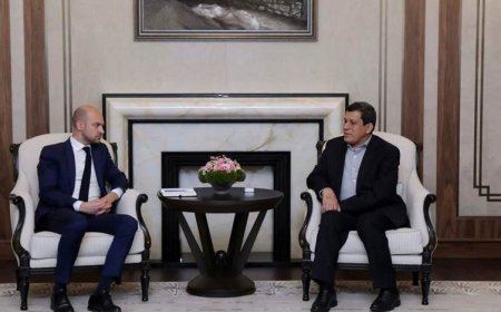 Fransa Dışişleri Bakanı Barrot, Mazlum Abdi ile bir araya geldi