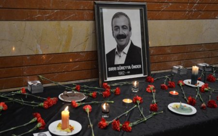 Sırrı Süreyya Önder için İstanbul’da taziye kuruldu