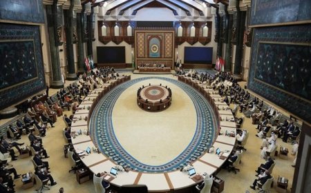 İran'dan Arap Zirvesi'nin sonuç bildirisine tepki