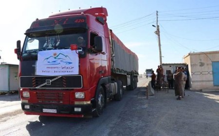 Rojava Özerk Yönetimi’nden Suriye sahil kesimine insani yardım