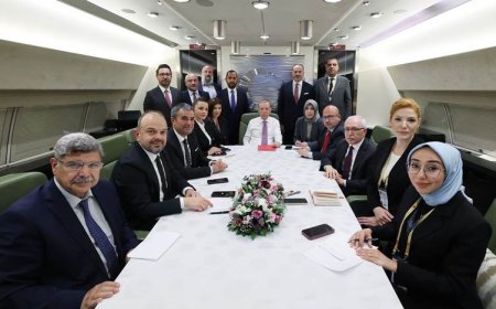 Erdoğan'dan yeni anayasa ve adaylık açıklaması