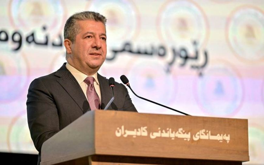 Mesrur Barzani: Öğretmenler nesillerimizi eğitmede önemli bir rol oynamakta