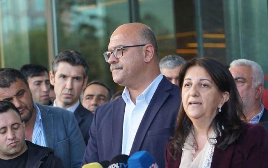 PKK'nin feshi sonrası DEM Parti'den İmralı'ya ilk ziyaret