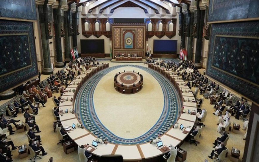 İran'dan Arap Zirvesi'nin sonuç bildirisine tepki