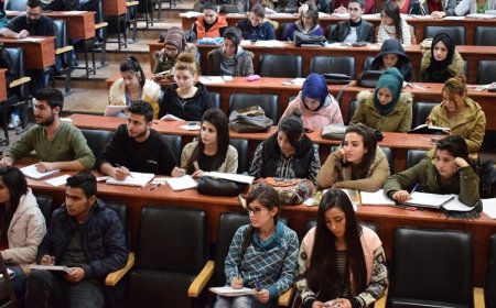 Suriye Eğitim Bakanlığı heyeti varılan anlaşma sonrasında Rojava'ya gitti