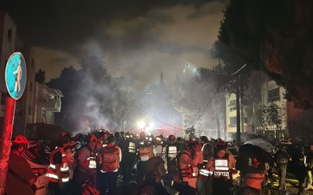 İran’ın balistik füzeleri İsrail’in Hayfa kentine isabet etti, kentte yangın çıktı