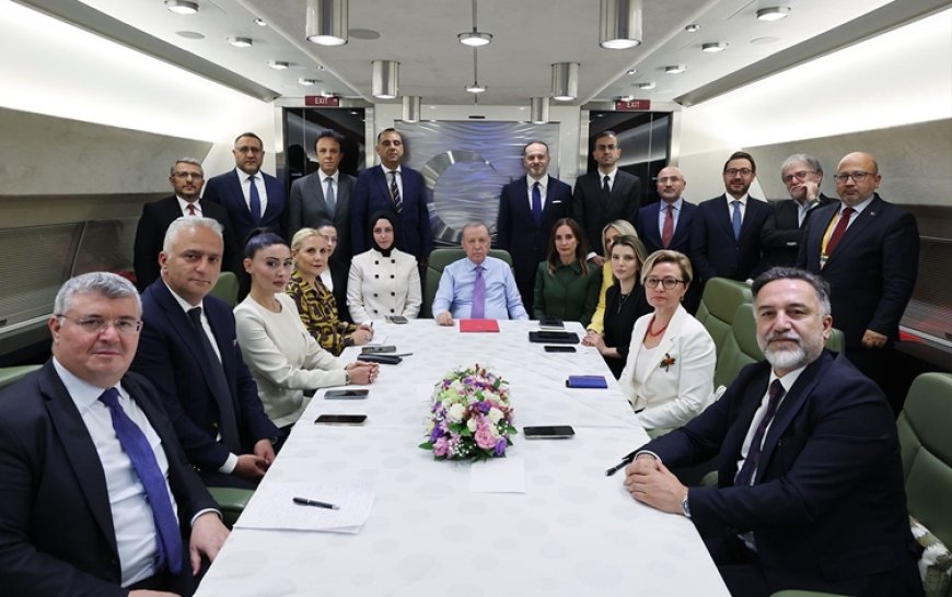 Erdoğan'dan NATO zirvesi dönüşü önemli açıklamalar: DEM heyetiyle görüşeceğim
