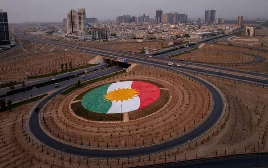 Kürdistan’ın en büyük taş bayrağı Erbil'de yapıldı