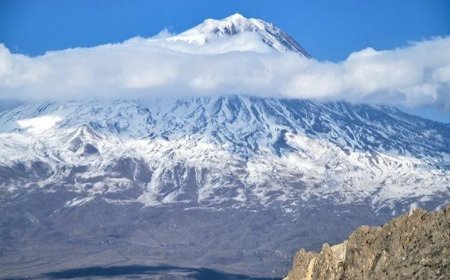 Ağrı Dağı’ndaki takke buzulu eriyor; 37 yılda yüzde 41 küçüldü