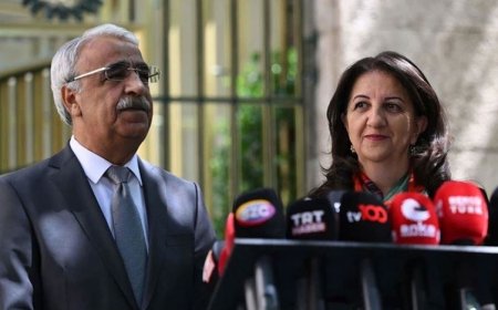 DEM Parti heyeti İmralı’ya gitti