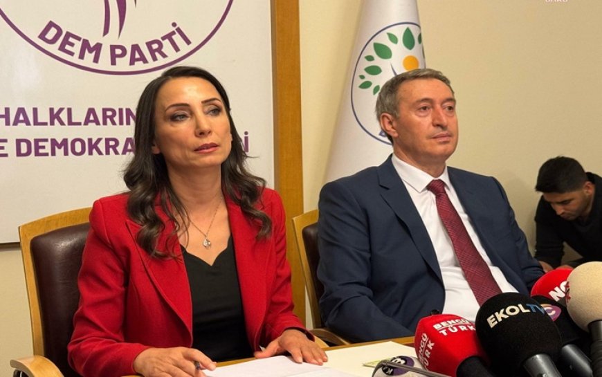 DEM Parti, gazetecileri ve STK’ları ”PKK’nin silah bırakma etkinliğine” davet etti