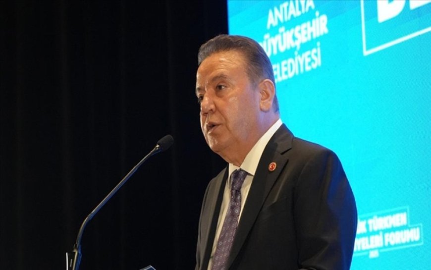 Antalya Büyükşehir Belediye Başkanı Muhittin Böcek tutuklandı