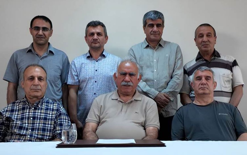 Öcalan'ın 26 yıl sonra ilk kez görüntülü mesajı yayınlandı: Silahın değil, siyasetin gücüne inanıyorum