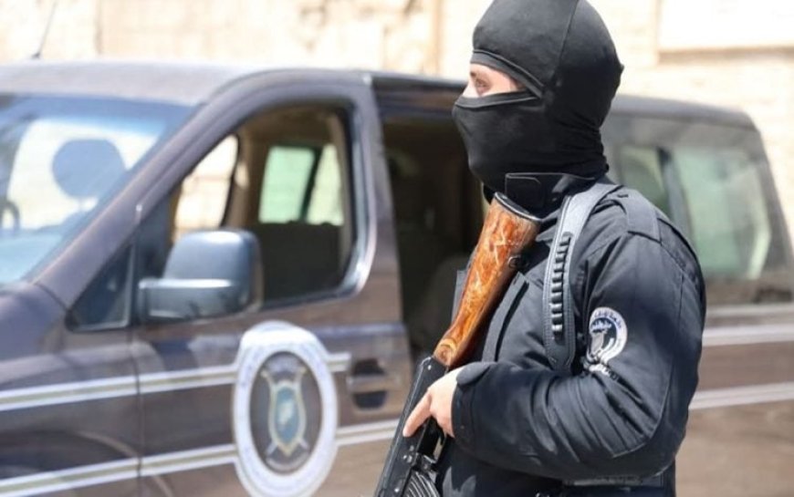 Şam'da bir grup genç Kürtçe konuştukları için gözaltına alındı