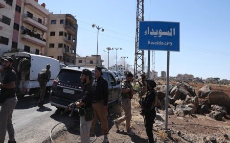 Dürzi lider: Süveyda bir aydır kuşatma altında, yardımlar çalınıyor